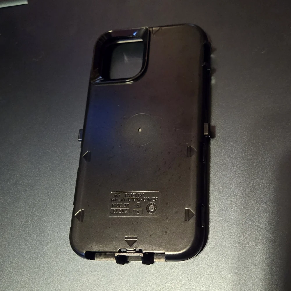 Iphone 11 Otterbox Defender Pro With Clip